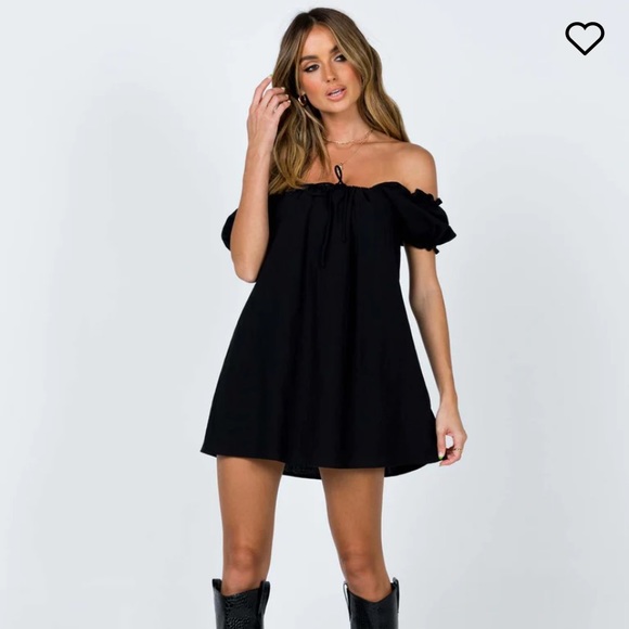 Princess Polly Dress - Picture 2 of 9